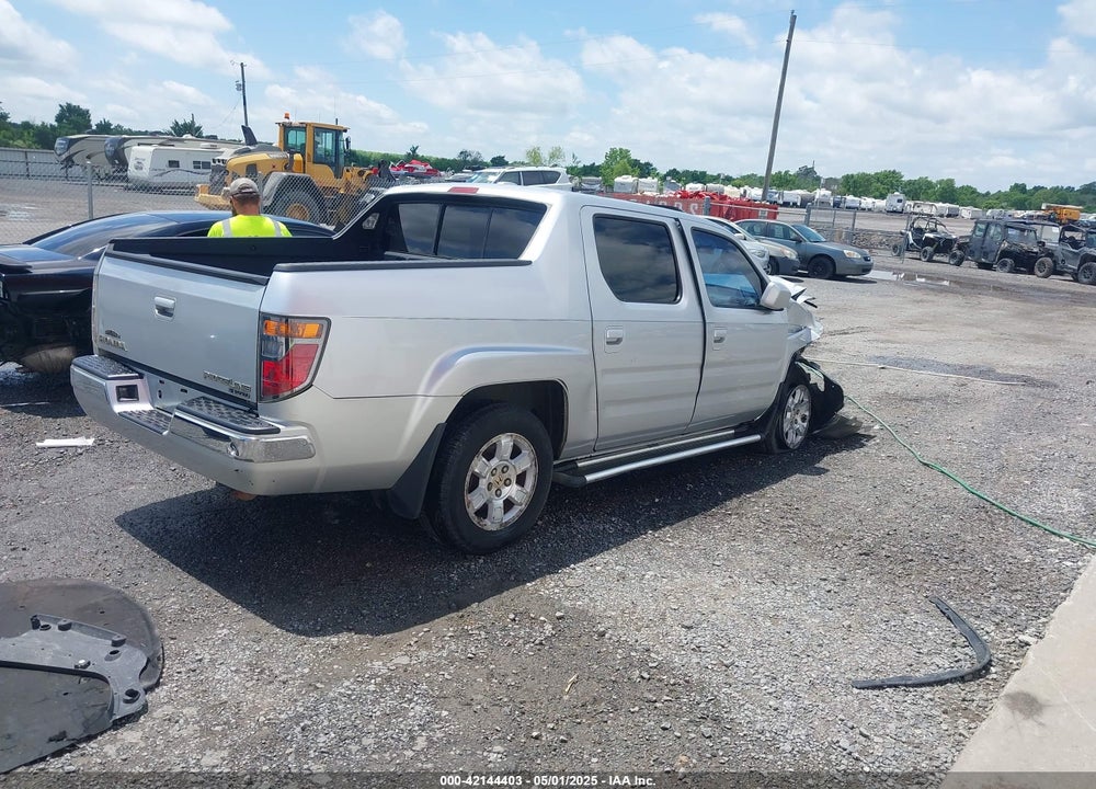 2008 HONDA RIDGELINE VIN: 2HJYK16598H505821