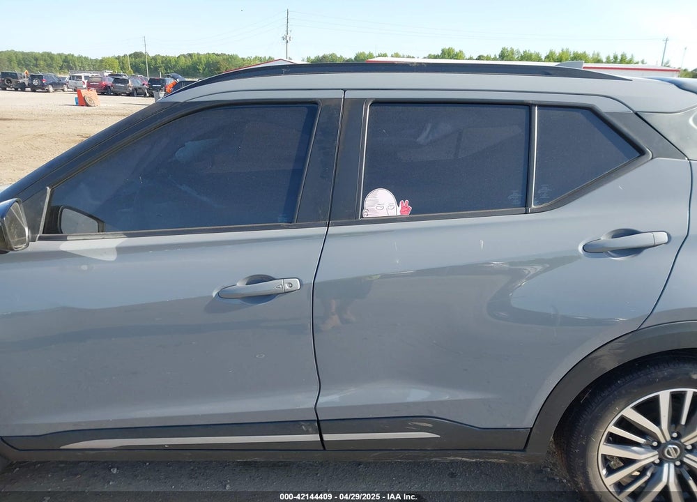 2021 NISSAN KICKS VIN: 3N1CP5DVXML476442
