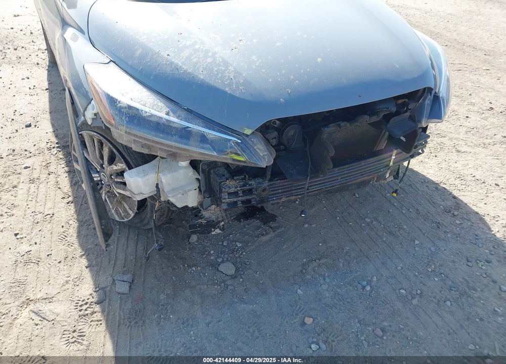 2021 NISSAN KICKS VIN: 3N1CP5DVXML476442