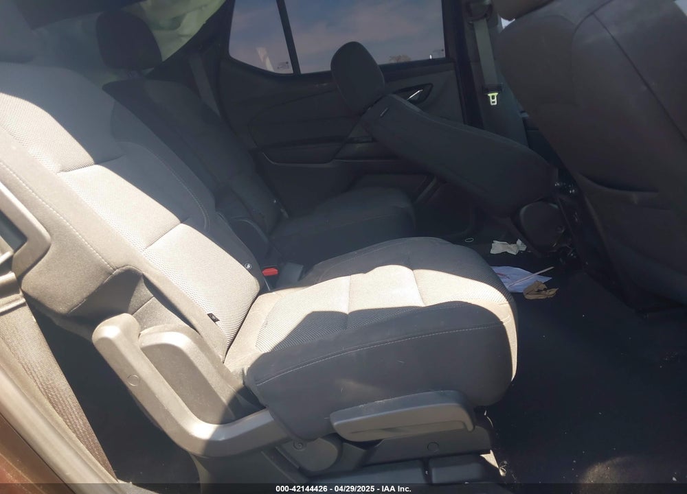 2022 CHEVROLET TRAVERSE VIN: 1GNEVGKW1NJ164383