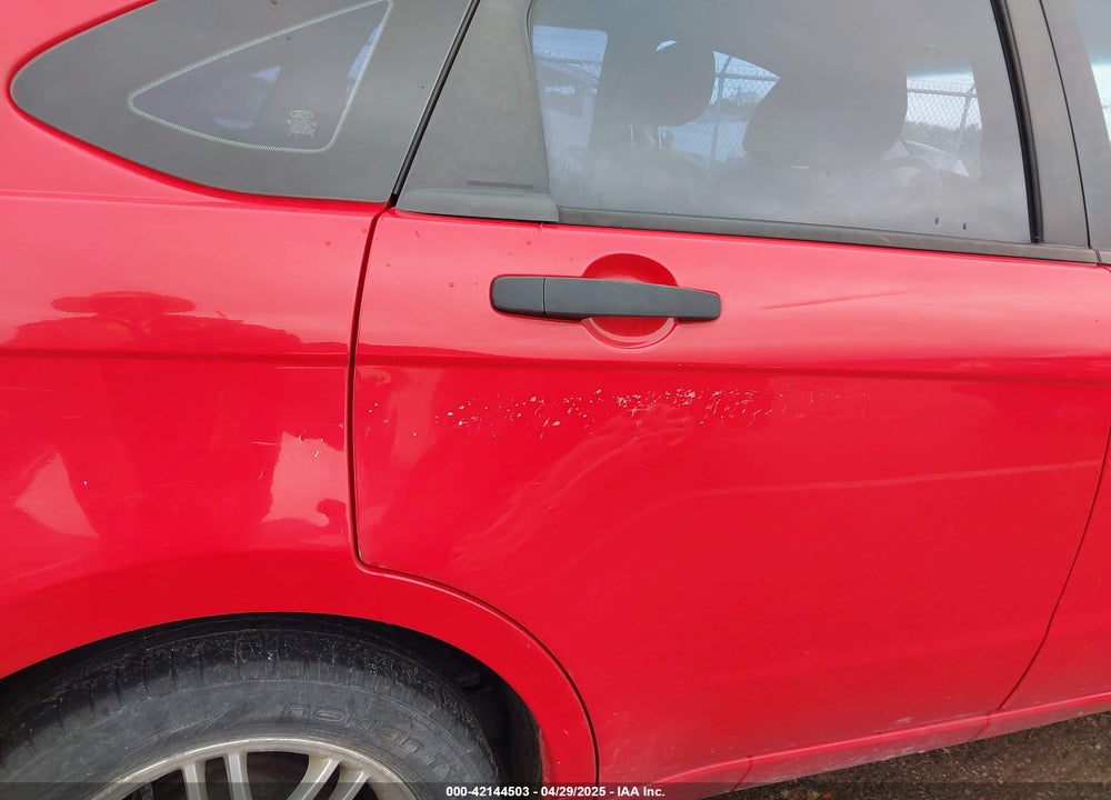 2008 FORD FOCUS VIN: 1FAHP35N88W170982
