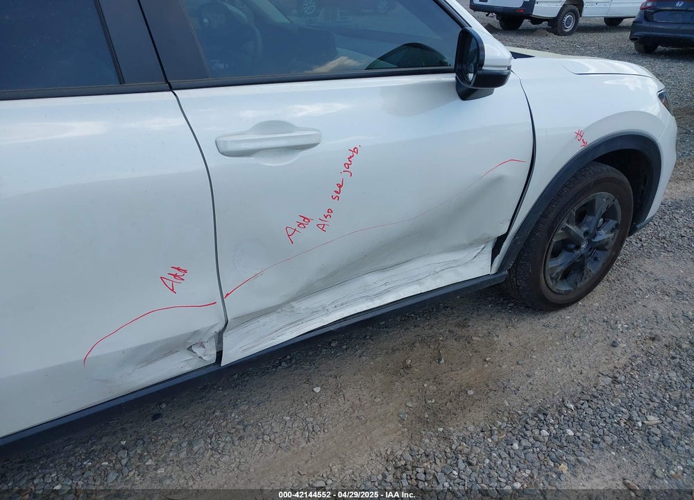 2025 HONDA HR-V VIN: 3CZRZ1H33SM706505
