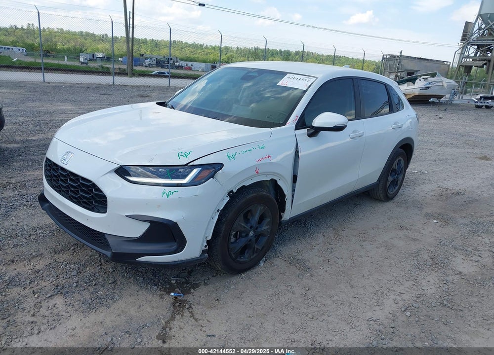 2025 HONDA HR-V VIN: 3CZRZ1H33SM706505
