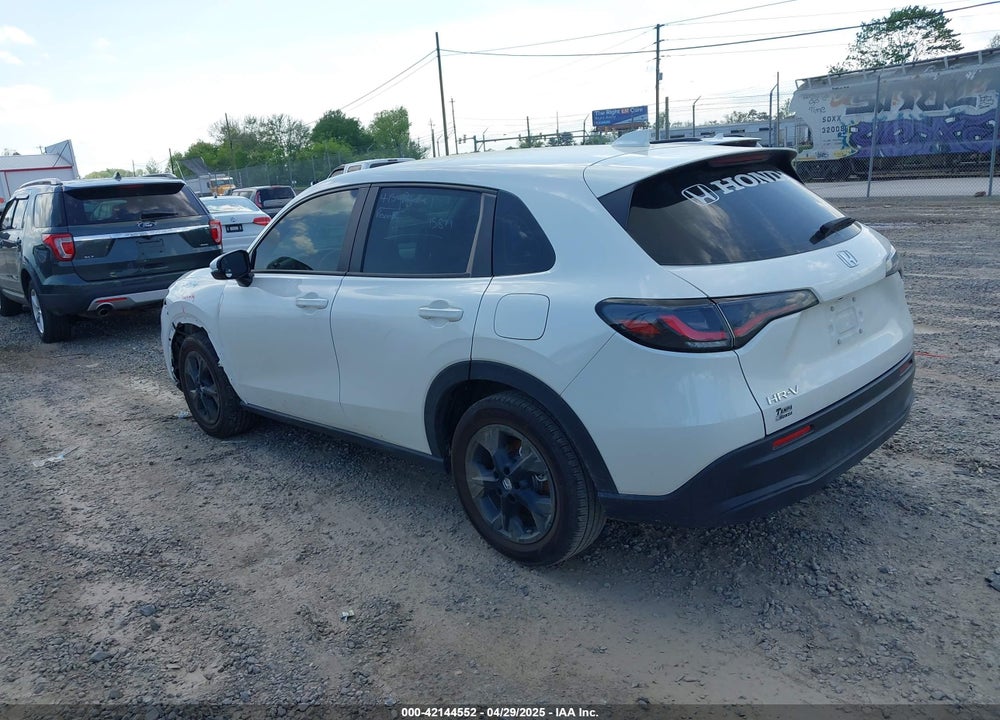 2025 HONDA HR-V VIN: 3CZRZ1H33SM706505