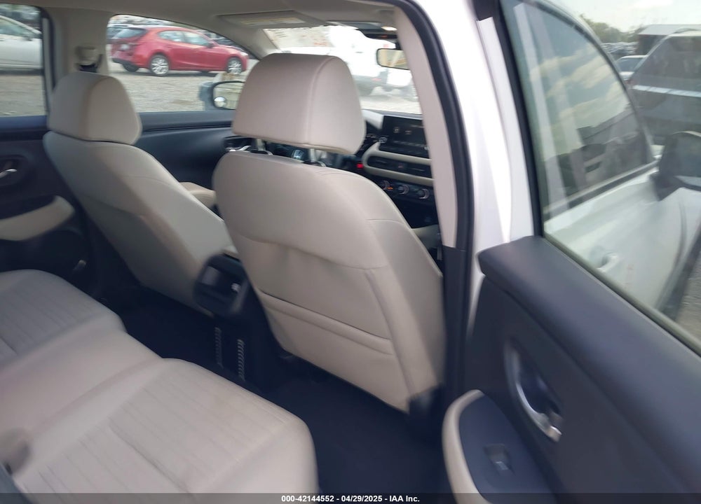 2025 HONDA HR-V VIN: 3CZRZ1H33SM706505