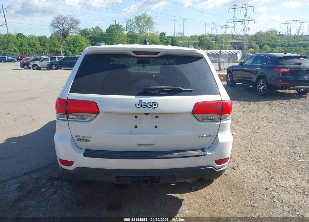 2015 JEEP GRAND CHEROKEE LAREDO VIN: 1C4RJFAG9FC881355