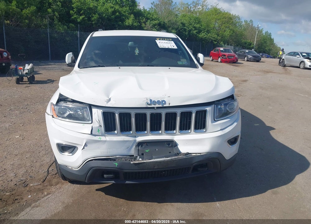 2015 JEEP GRAND CHEROKEE LAREDO VIN: 1C4RJFAG9FC881355