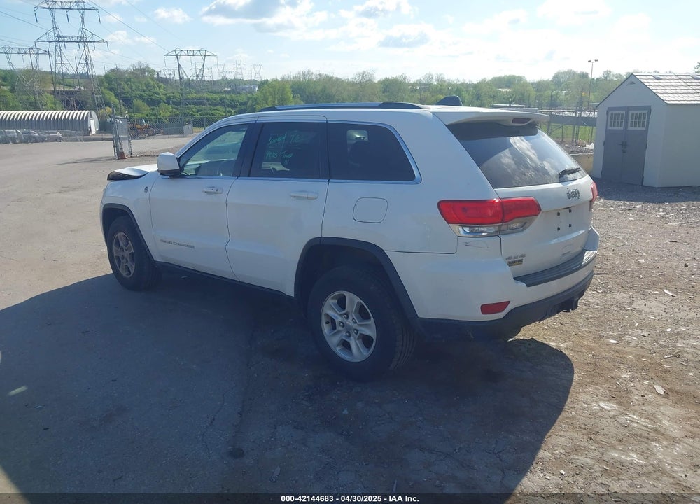 2015 JEEP GRAND CHEROKEE LAREDO VIN: 1C4RJFAG9FC881355