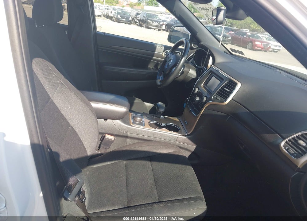 2015 JEEP GRAND CHEROKEE LAREDO VIN: 1C4RJFAG9FC881355
