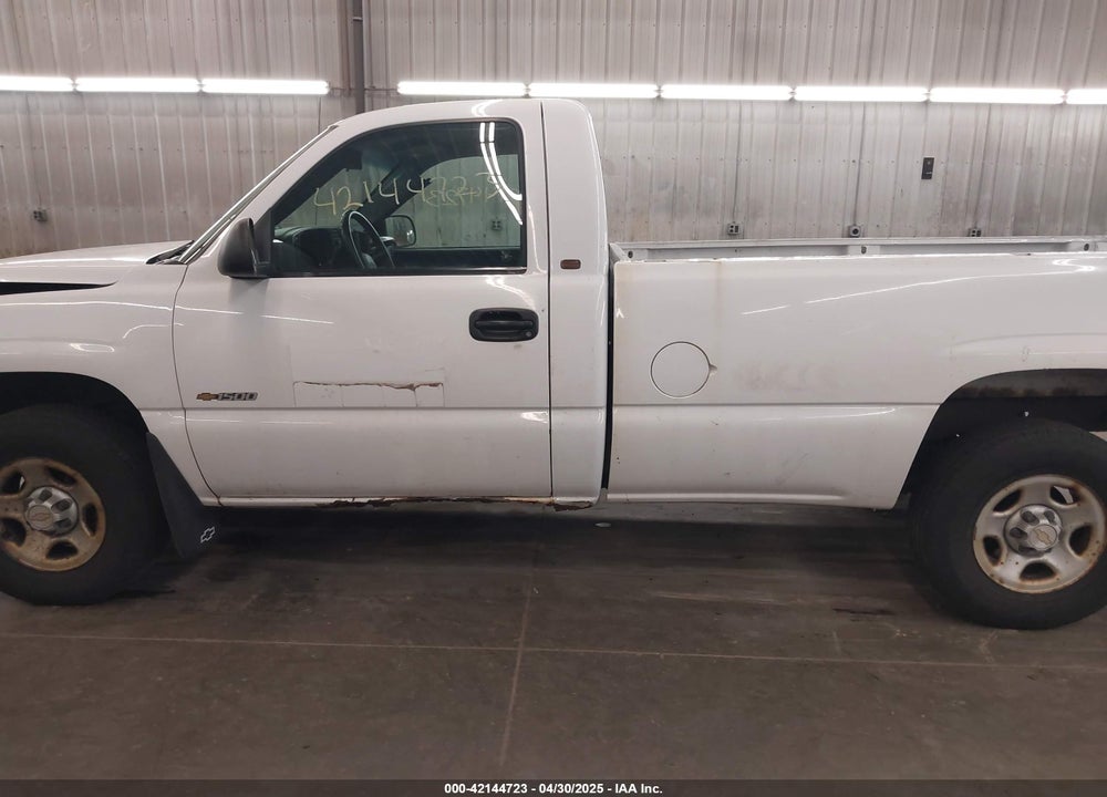 2000 CHEVROLET SILVERADO 1500 VIN: 1GCEK14V3YE347977
