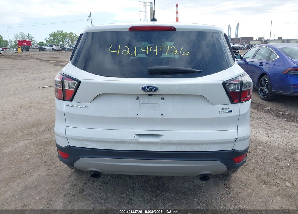 2017 FORD ESCAPE SE VIN: 1FMCU9GD7HUC11968