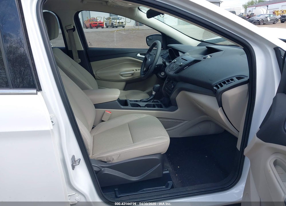 2017 FORD ESCAPE SE VIN: 1FMCU9GD7HUC11968