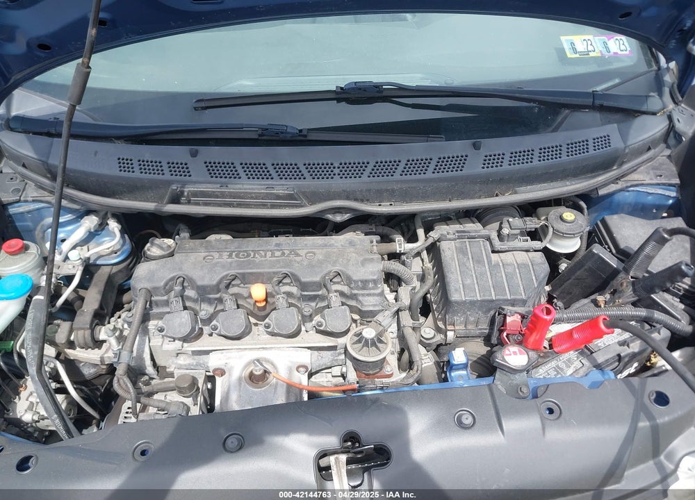 2011 HONDA CIVIC VIN: 19XFA1F80BE011973