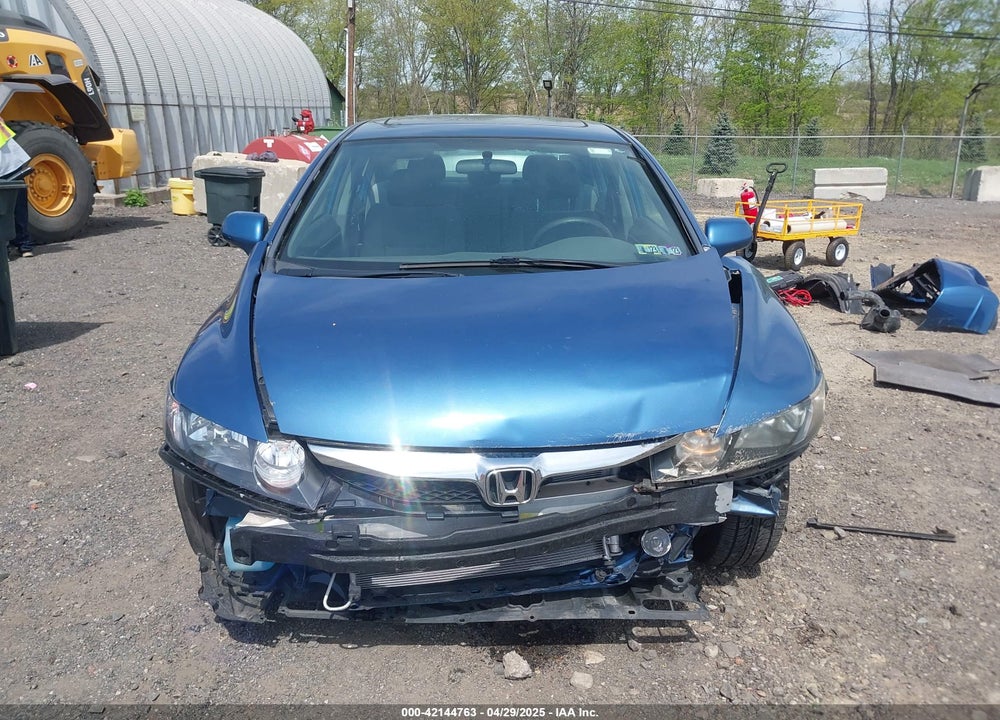 2011 HONDA CIVIC VIN: 19XFA1F80BE011973