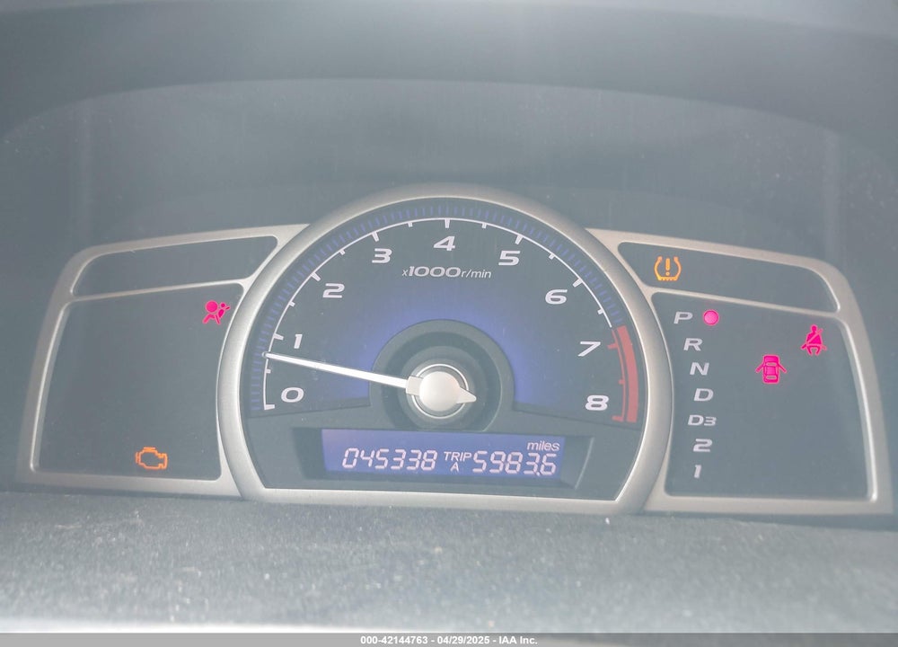 2011 HONDA CIVIC VIN: 19XFA1F80BE011973