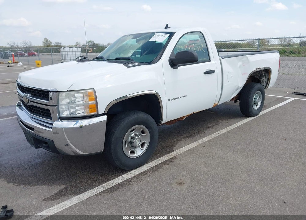 2008 CHEVROLET SILVERADO 2500HD VIN: 1GCHC24K18E160498