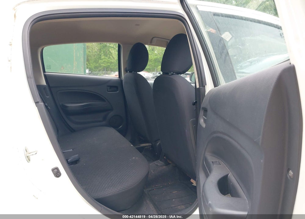 2015 MITSUBISHI MIRAGE ES VIN: ML32A4HJ8FH004983