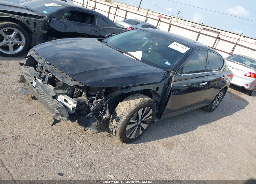 2020 NISSAN ALTIMA SV FWD VIN: 1N4BL4DV7LC256593