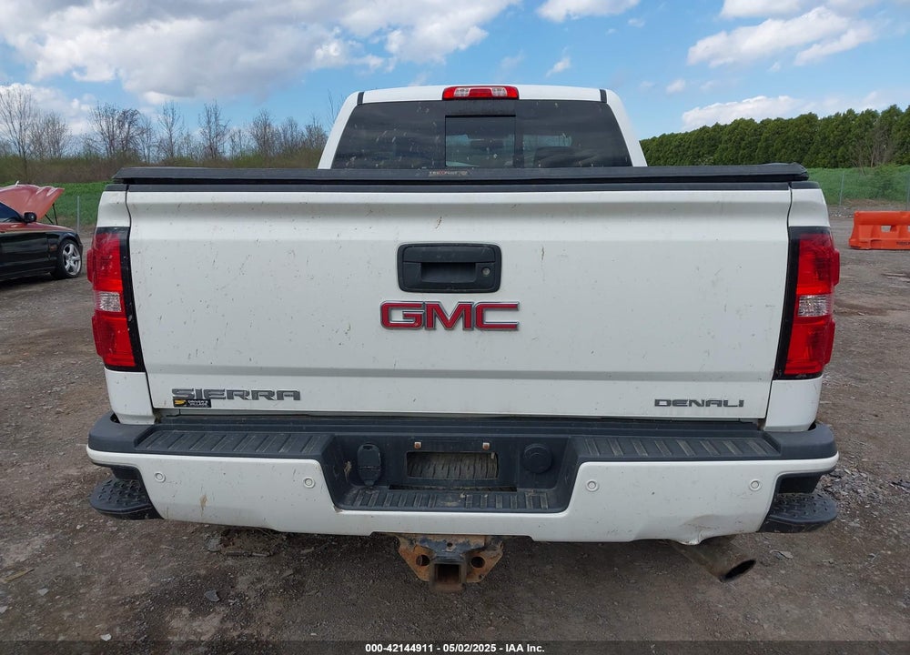 2015 GMC SIERRA 2500HD VIN: 1GT120EG0FF115577