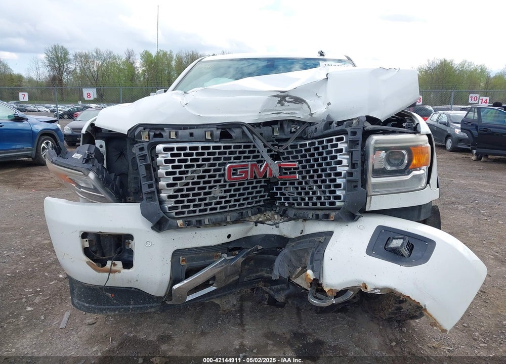 2015 GMC SIERRA 2500HD VIN: 1GT120EG0FF115577