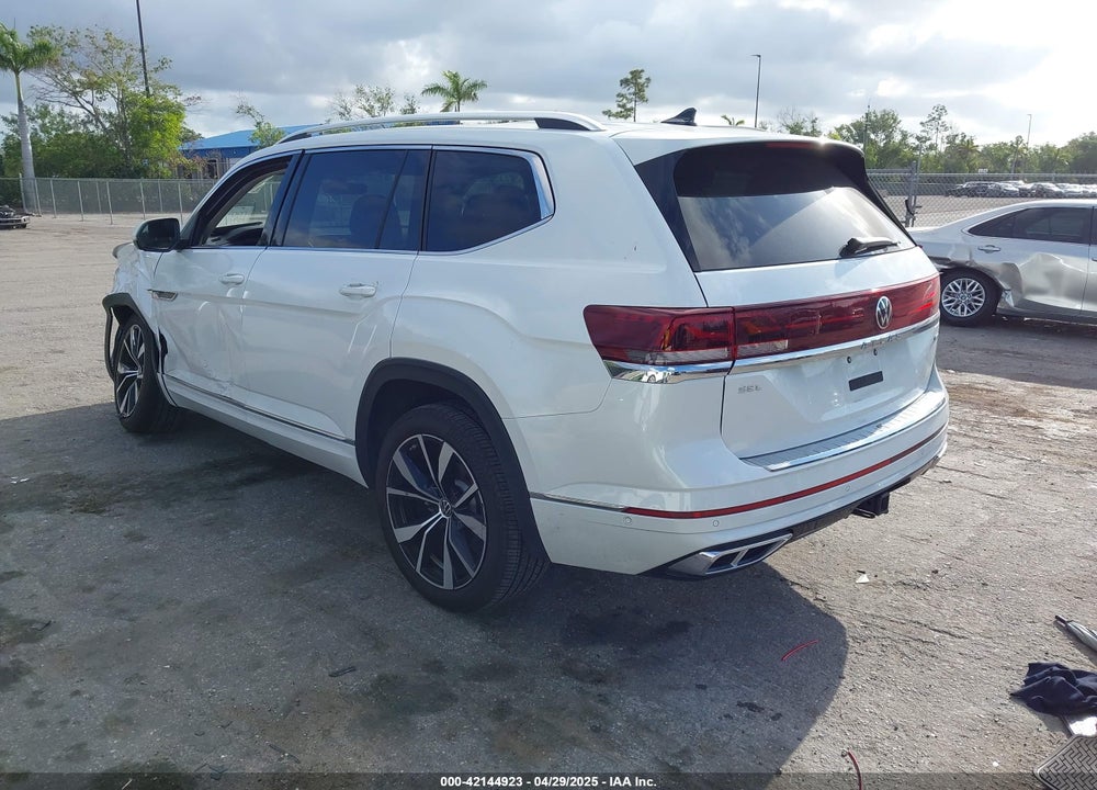 2024 VOLKSWAGEN ATLAS 2.0T SEL PREMIUM R-LINE VIN: 1V2FR2CA4RC573042