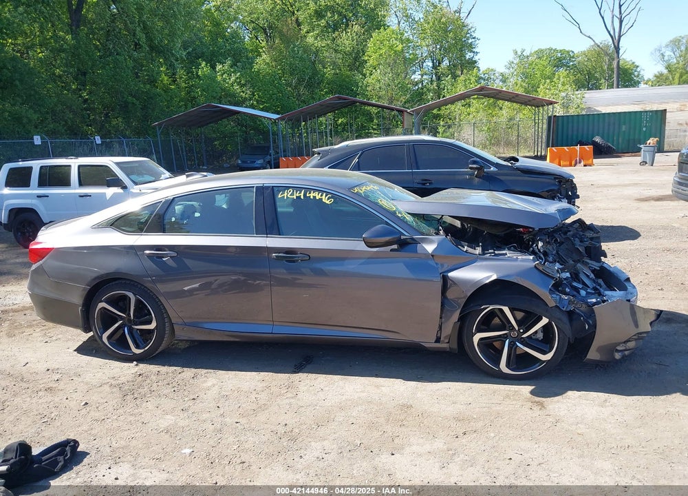2019 HONDA ACCORD VIN: 1HGCV1F36KA153292