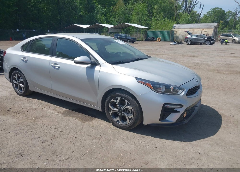 2019 KIA FORTE LXS VIN: 3KPF24AD1KE086328