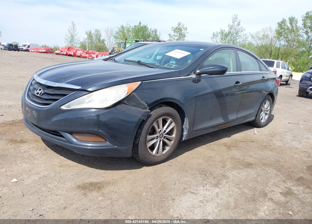 2013 HYUNDAI SONATA GLS VIN: 5NPEB4AC6DH614480