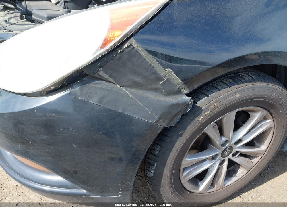 2013 HYUNDAI SONATA GLS VIN: 5NPEB4AC6DH614480