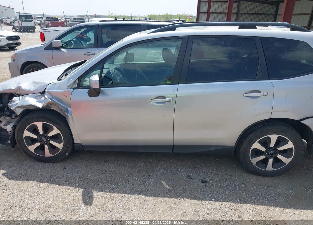 2017 SUBARU FORESTER 2.5I PREMIUM VIN: JF2SJAEC5HH407034