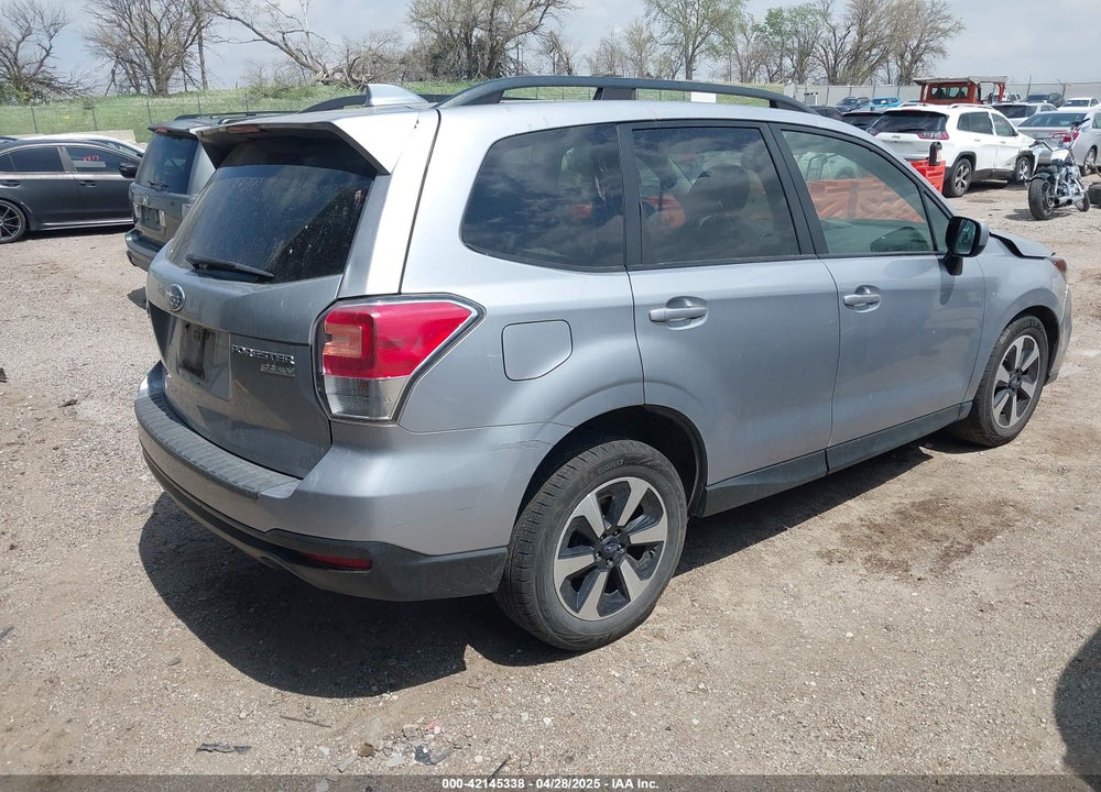 2017 SUBARU FORESTER 2.5I PREMIUM VIN: JF2SJAEC5HH407034
