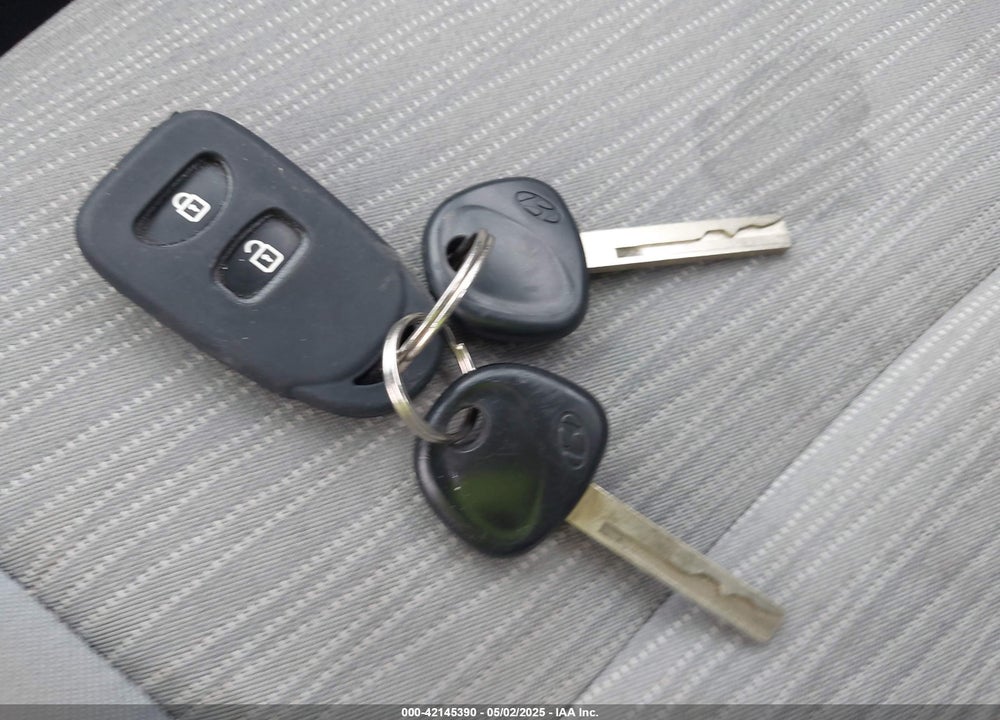 2016 HYUNDAI ACCENT SE VIN: KMHCT4AE9GU967632