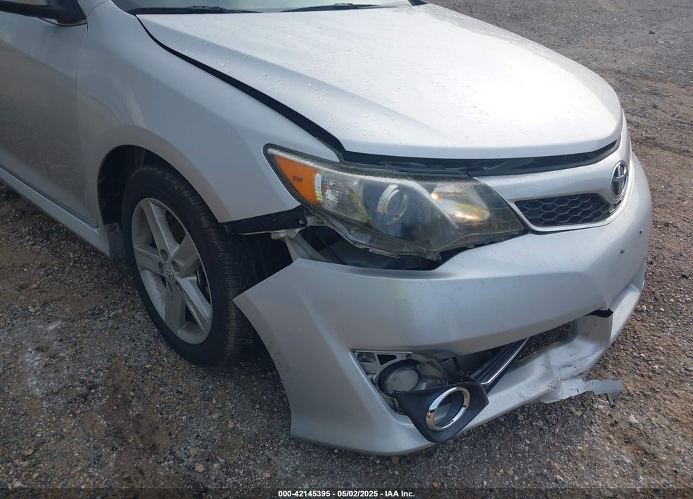 2014 TOYOTA CAMRY VIN: 4T1BF1FK2EU318381
