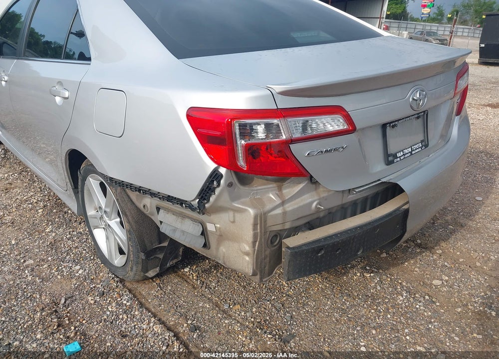 2014 TOYOTA CAMRY VIN: 4T1BF1FK2EU318381
