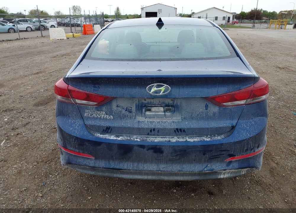 2018 HYUNDAI ELANTRA VIN: 5NPD84LF0JH351156