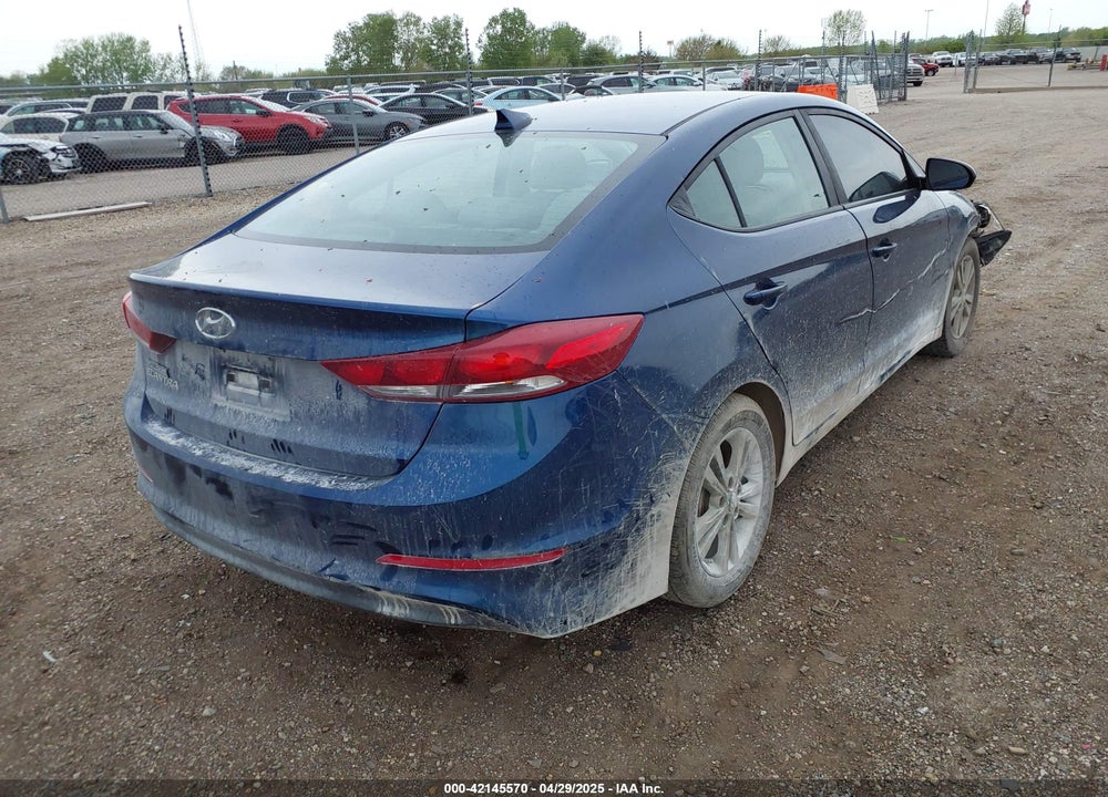 2018 HYUNDAI ELANTRA VIN: 5NPD84LF0JH351156