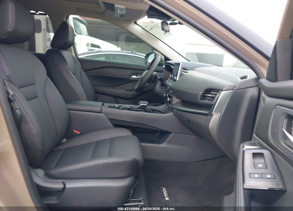 2025 NISSAN ROGUE VIN: 5N1BT3BA3SC673997