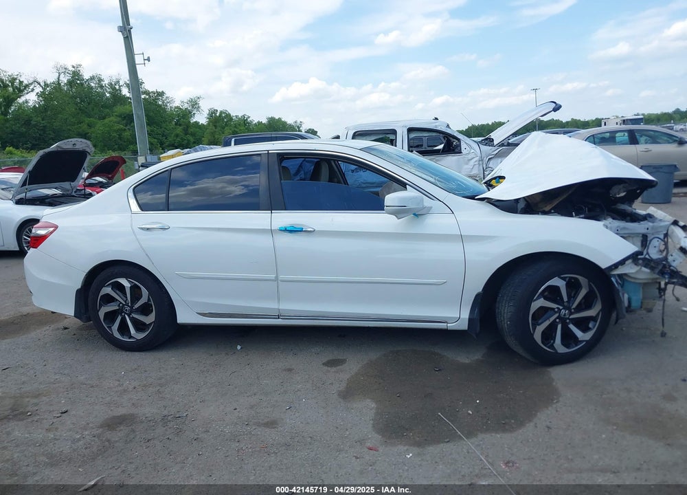 2016 HONDA ACCORD VIN: 1HGCR2F77GA200012