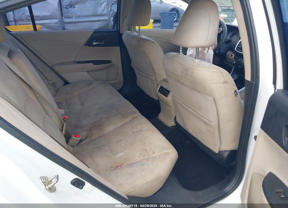 2016 HONDA ACCORD VIN: 1HGCR2F77GA200012
