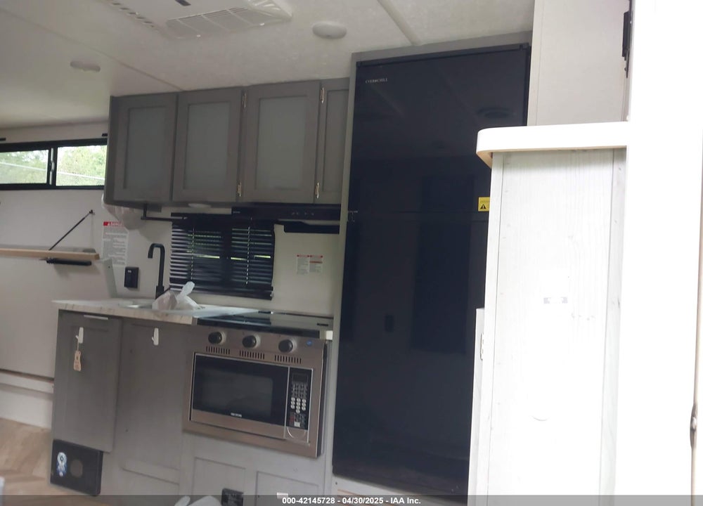 2023 THOR MOTOR HOME VIN: 5ZT2ZKPB4PG403660