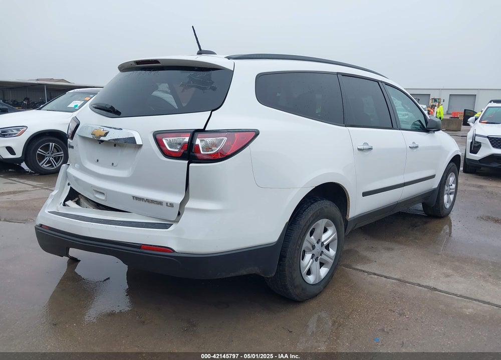 2016 CHEVROLET TRAVERSE LS VIN: 1GNKRFKDXGJ237589