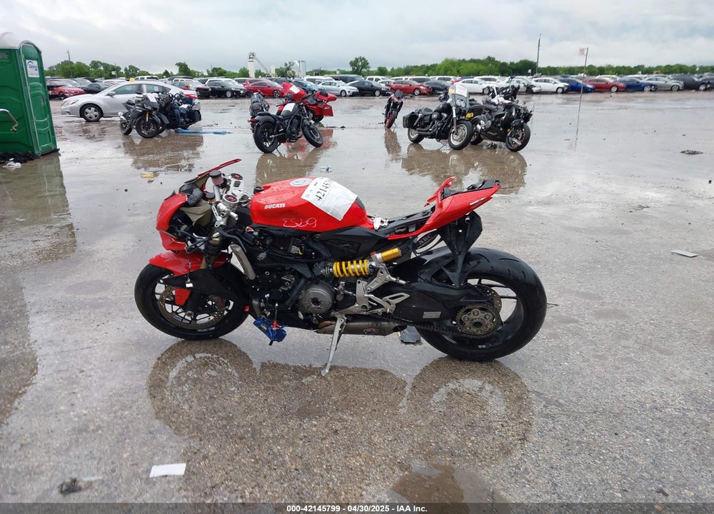 2012 DUCATI SUPERBIKE 1199 PANIGALE/S VIN: ZDM14BPW1CB002769
