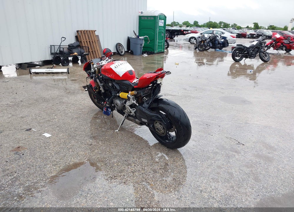 2012 DUCATI SUPERBIKE 1199 PANIGALE/S VIN: ZDM14BPW1CB002769