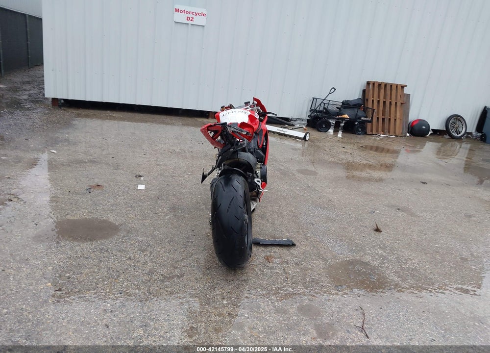 2012 DUCATI SUPERBIKE 1199 PANIGALE/S VIN: ZDM14BPW1CB002769