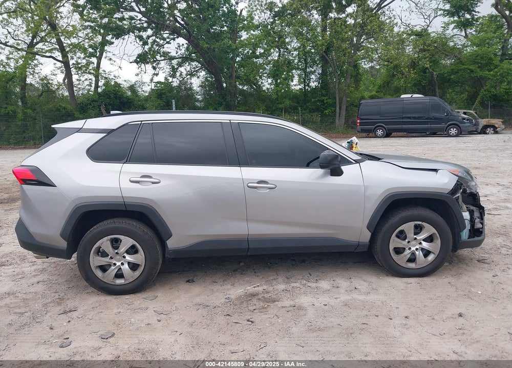 2019 TOYOTA RAV4 VIN: 2T3H1RFV9KW038705
