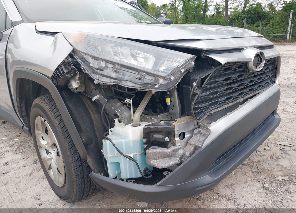 2019 TOYOTA RAV4 VIN: 2T3H1RFV9KW038705