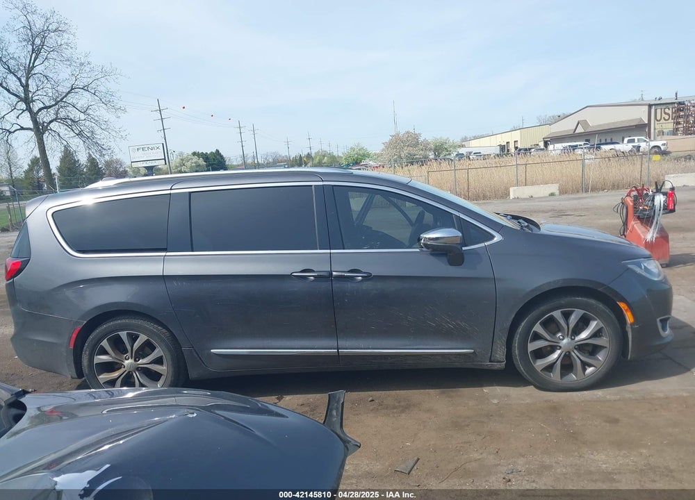 2017 CHRYSLER PACIFICA LIMITED VIN: 2C4RC1GGXHR504970
