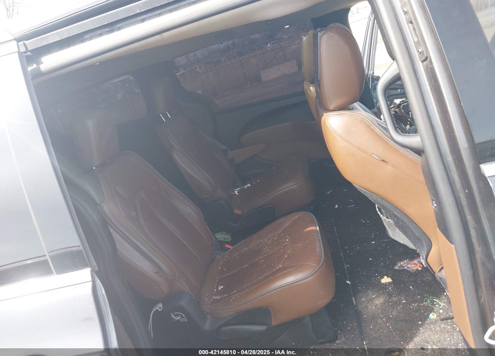 2017 CHRYSLER PACIFICA LIMITED VIN: 2C4RC1GGXHR504970
