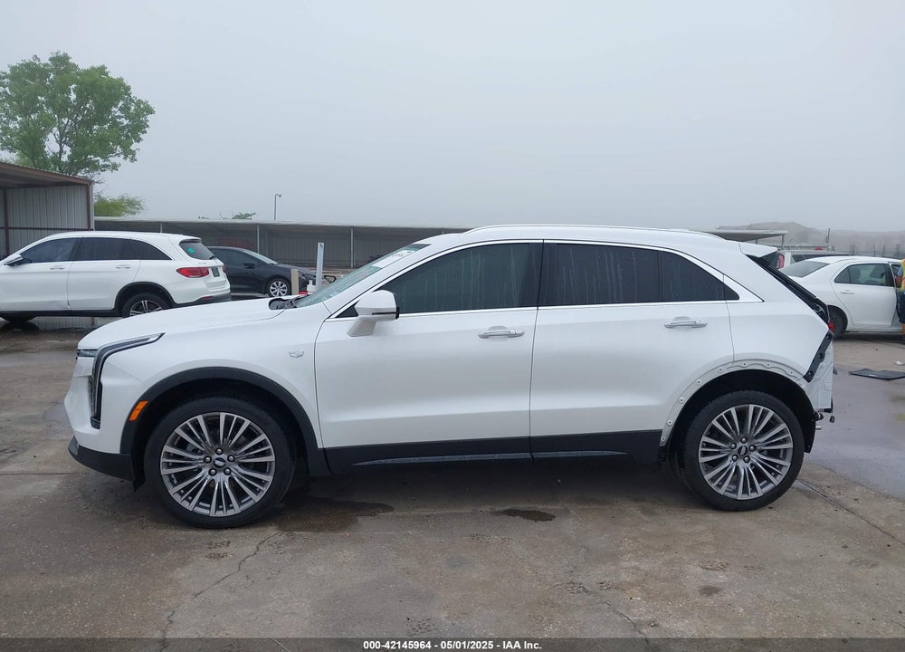 2024 CADILLAC XT4 VIN: 1GYFZCR42RF234829