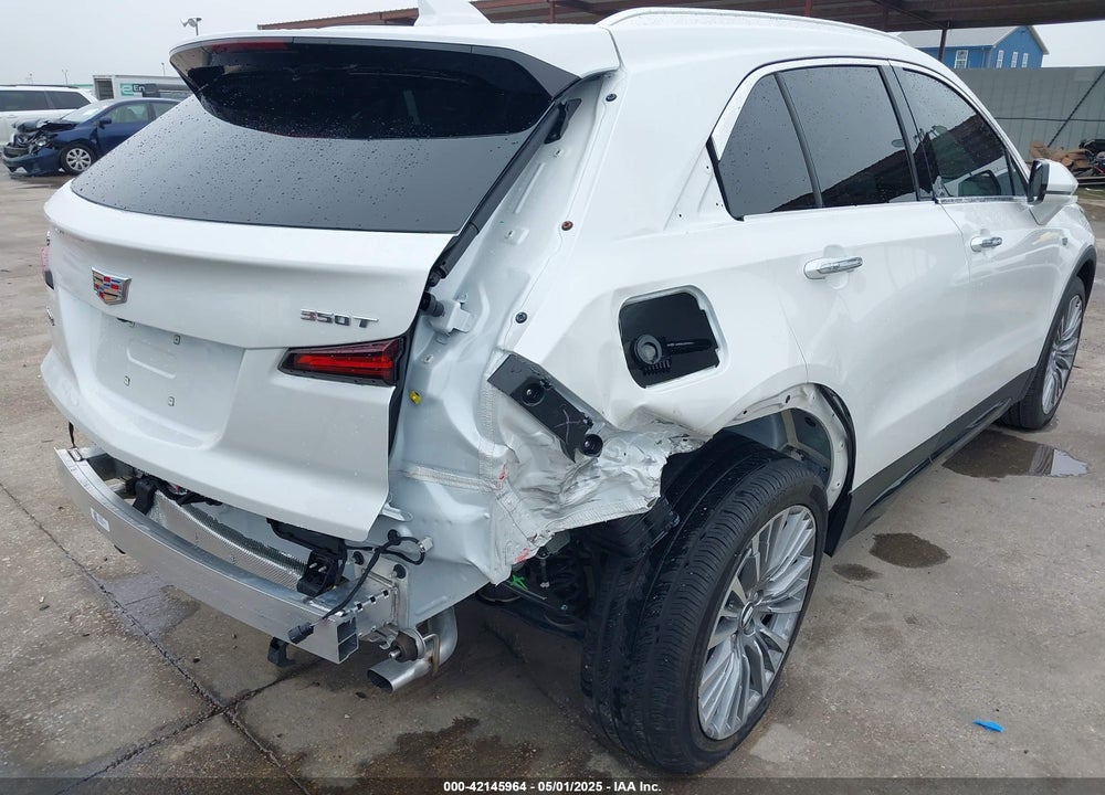2024 CADILLAC XT4 VIN: 1GYFZCR42RF234829